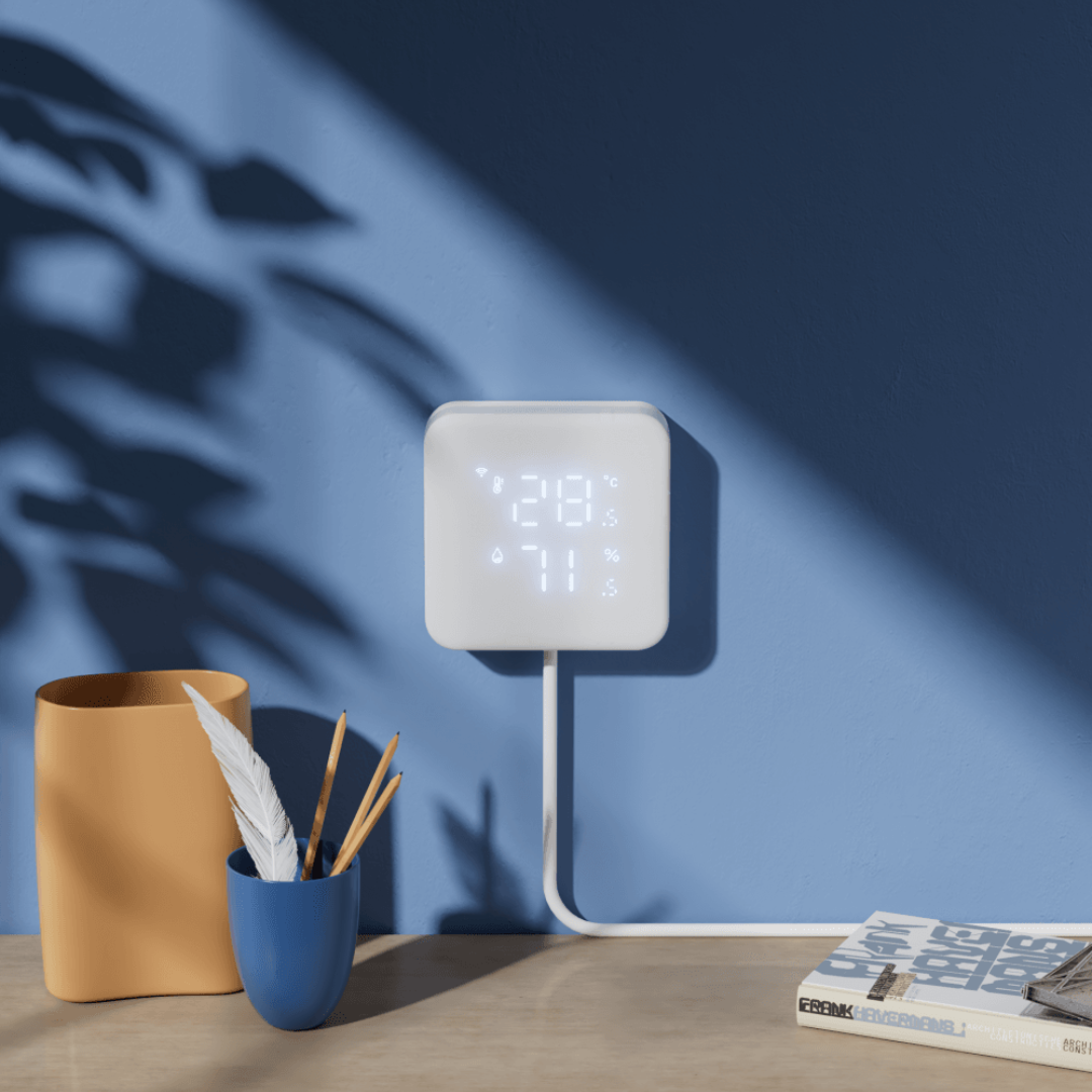 Control remoto universal inteligente por infrarrojos con sensor de temperatura y humedad - Tuya / Smart Life